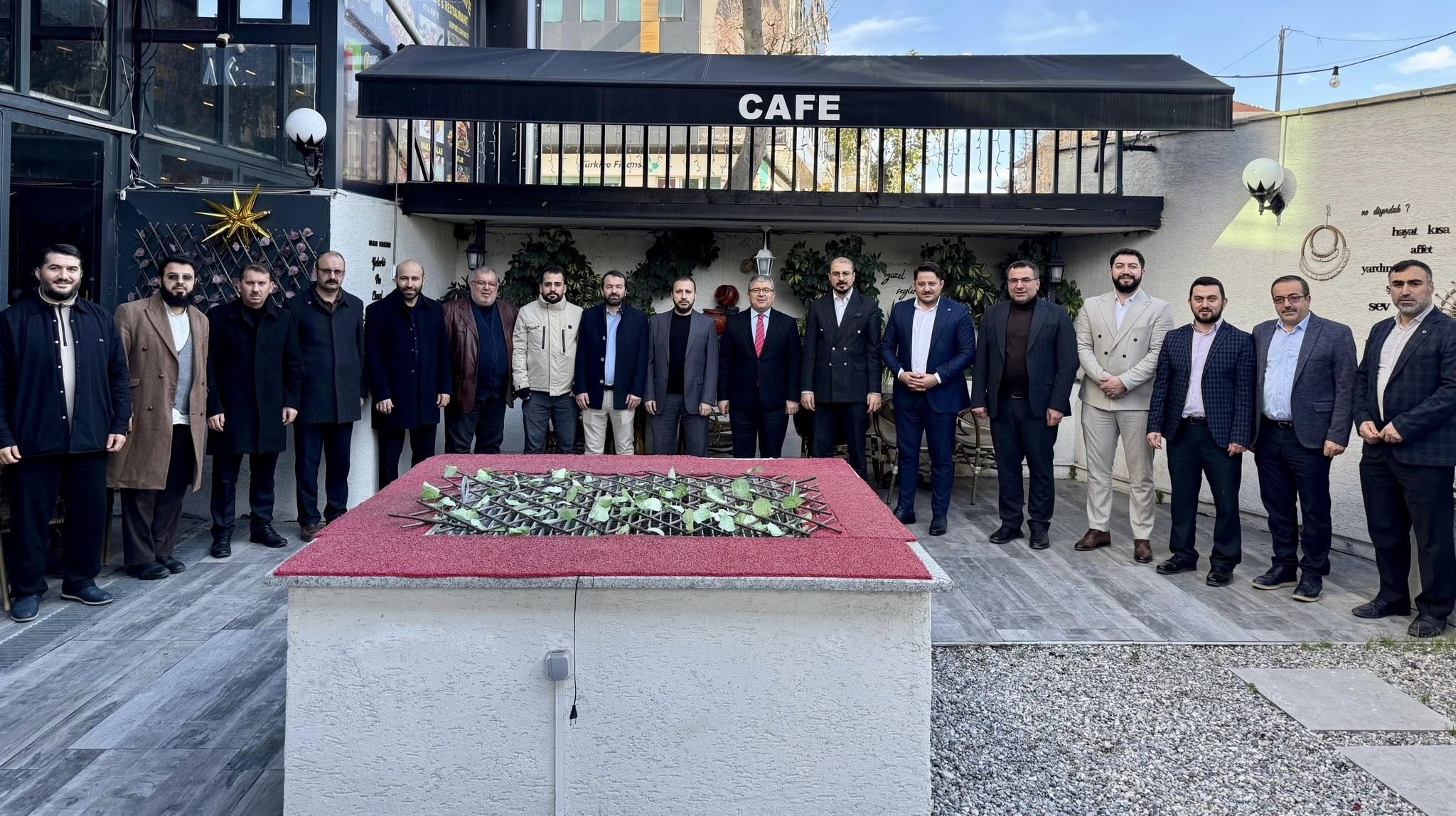 595932379 862717199462880 222325937667081210 n